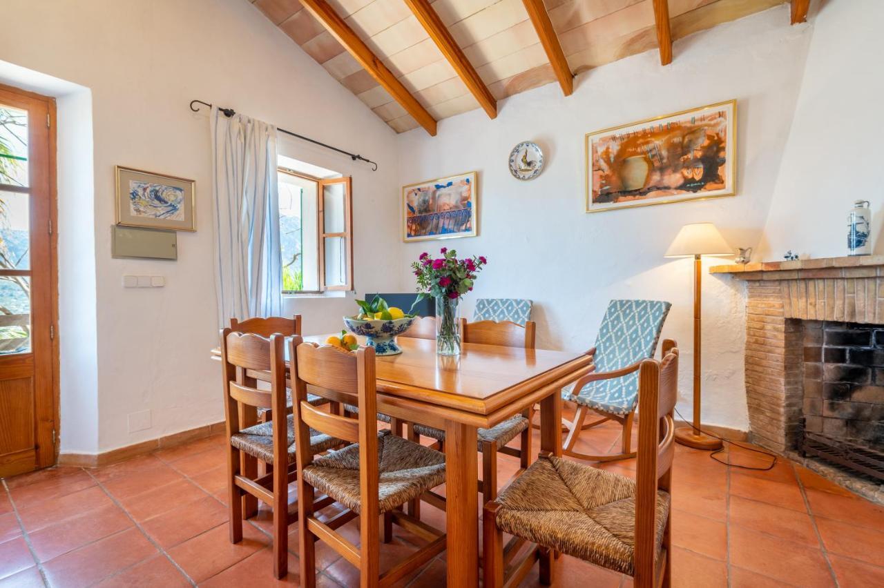 Can Jaumins Soller Luaran gambar