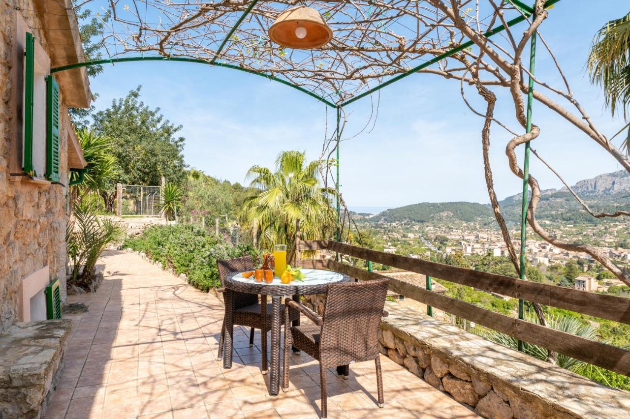 Can Jaumins Soller Luaran gambar