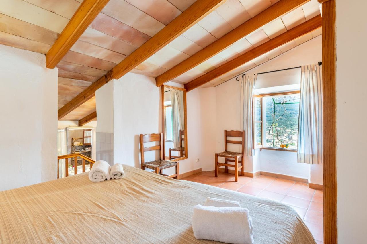 Can Jaumins Soller Luaran gambar