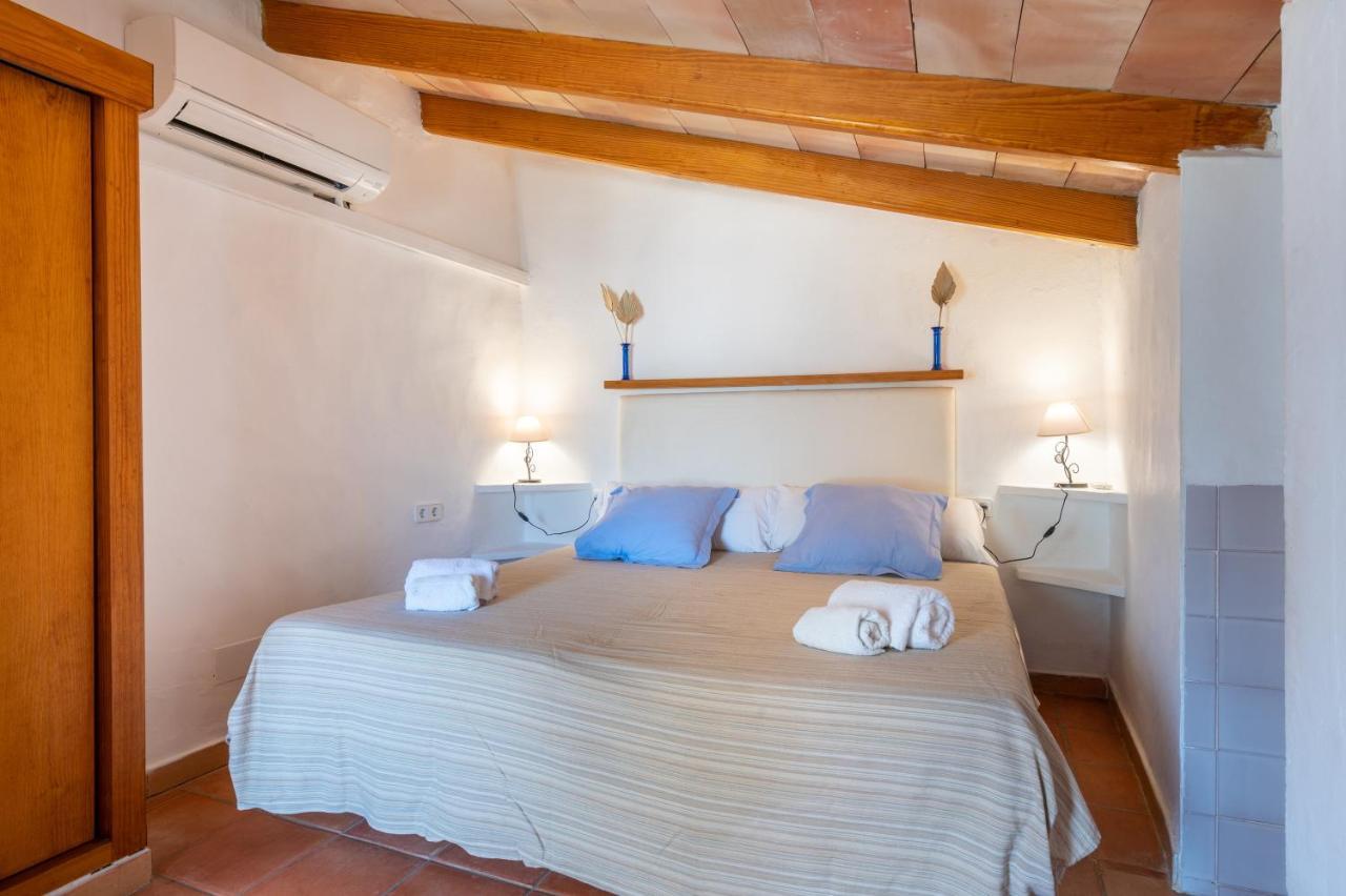 Can Jaumins Soller Luaran gambar